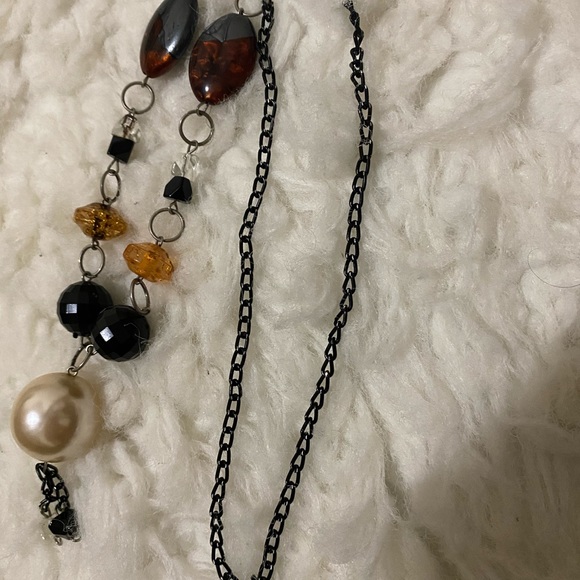 Necklace - Picture 3 of 3